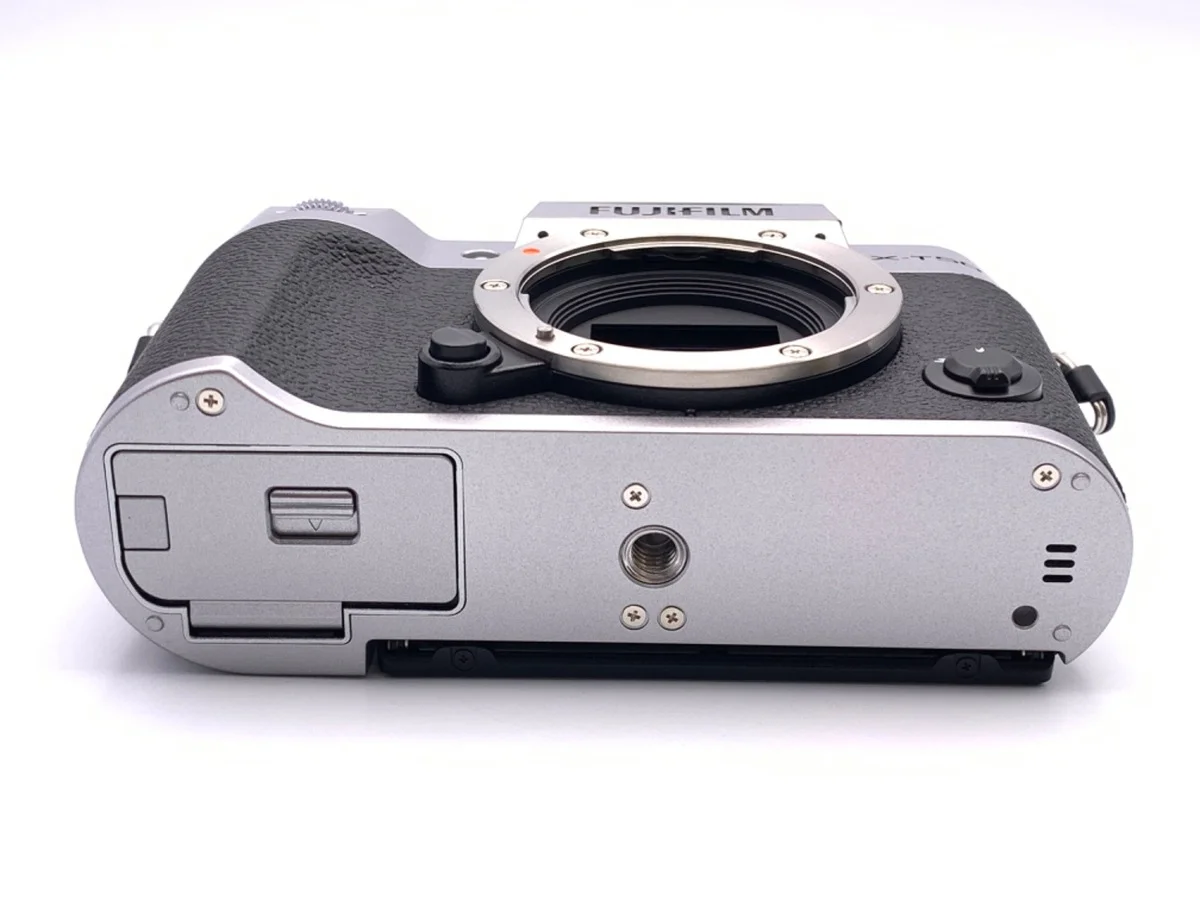 Fujifilm X-T50 JP - Thumbnail 3