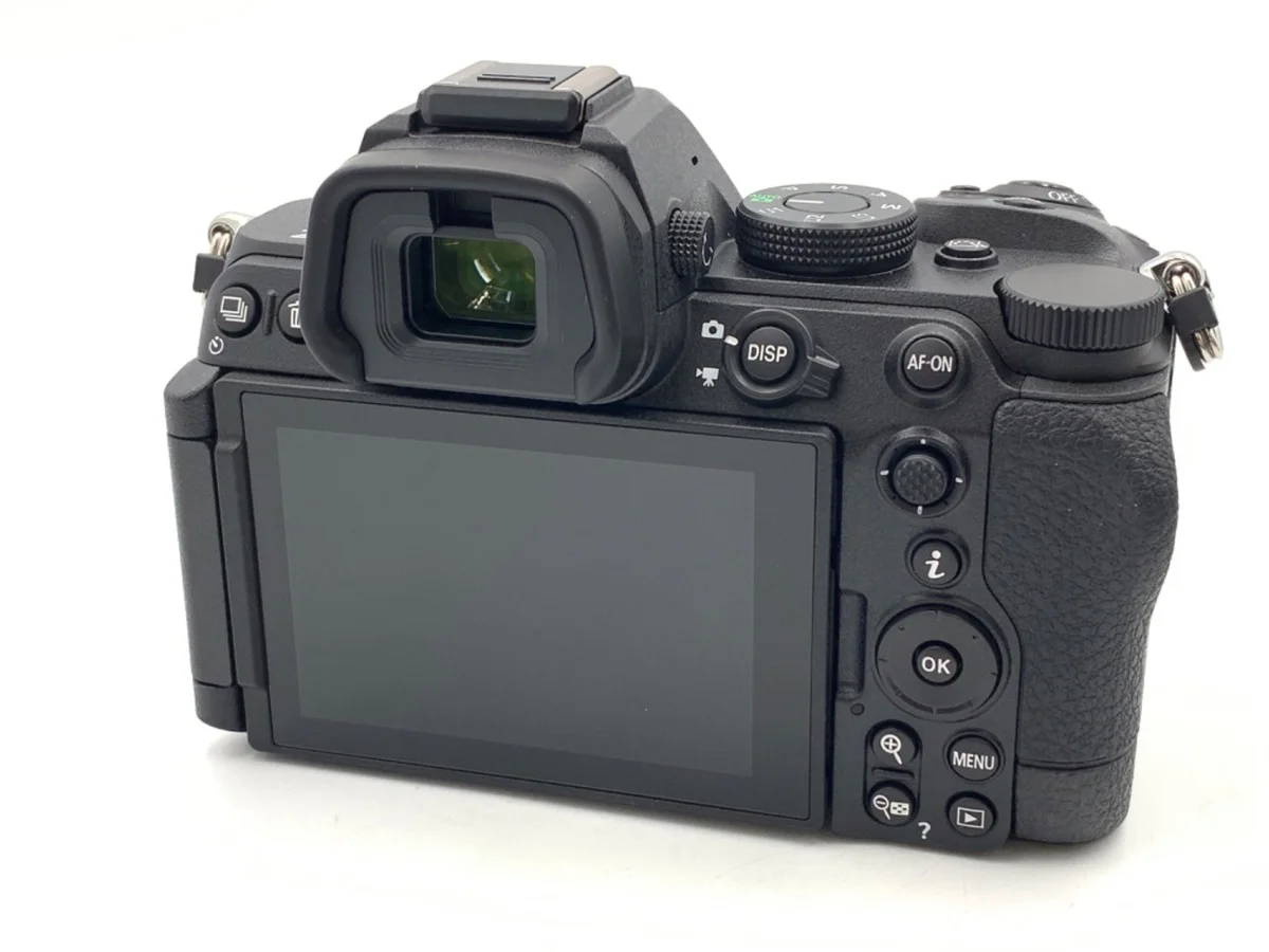 Nikon Z5II - Thumbnail 2