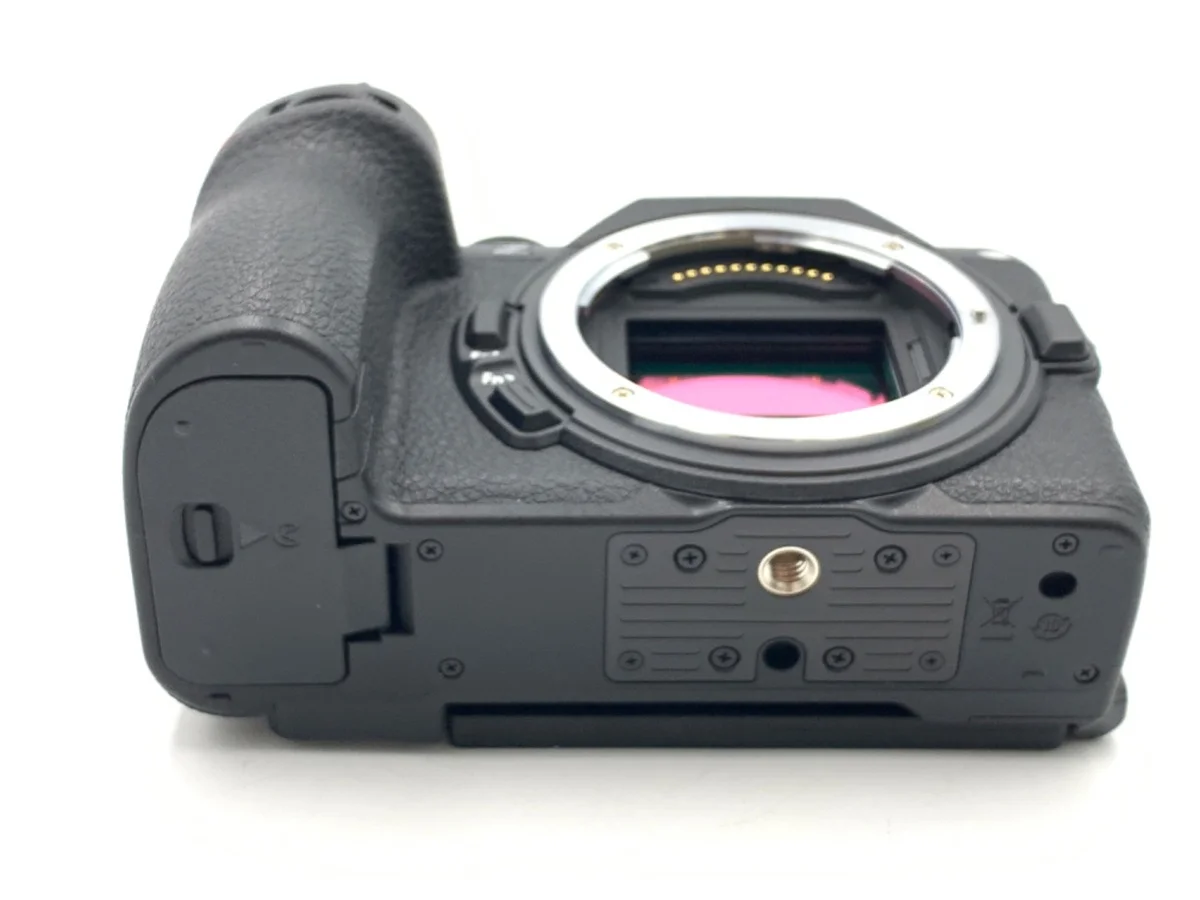 Nikon Z5II - Thumbnail 3