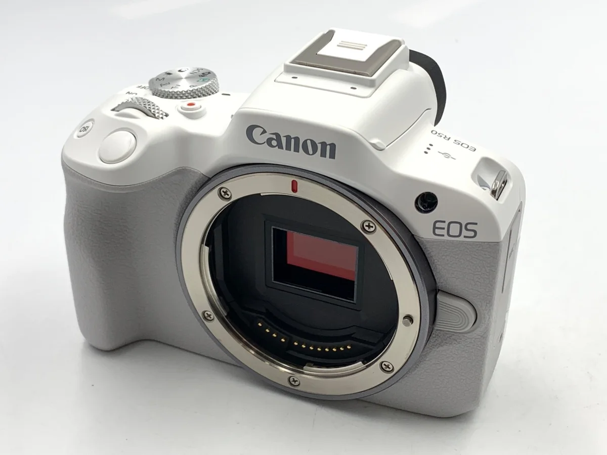 Canon EOS R50