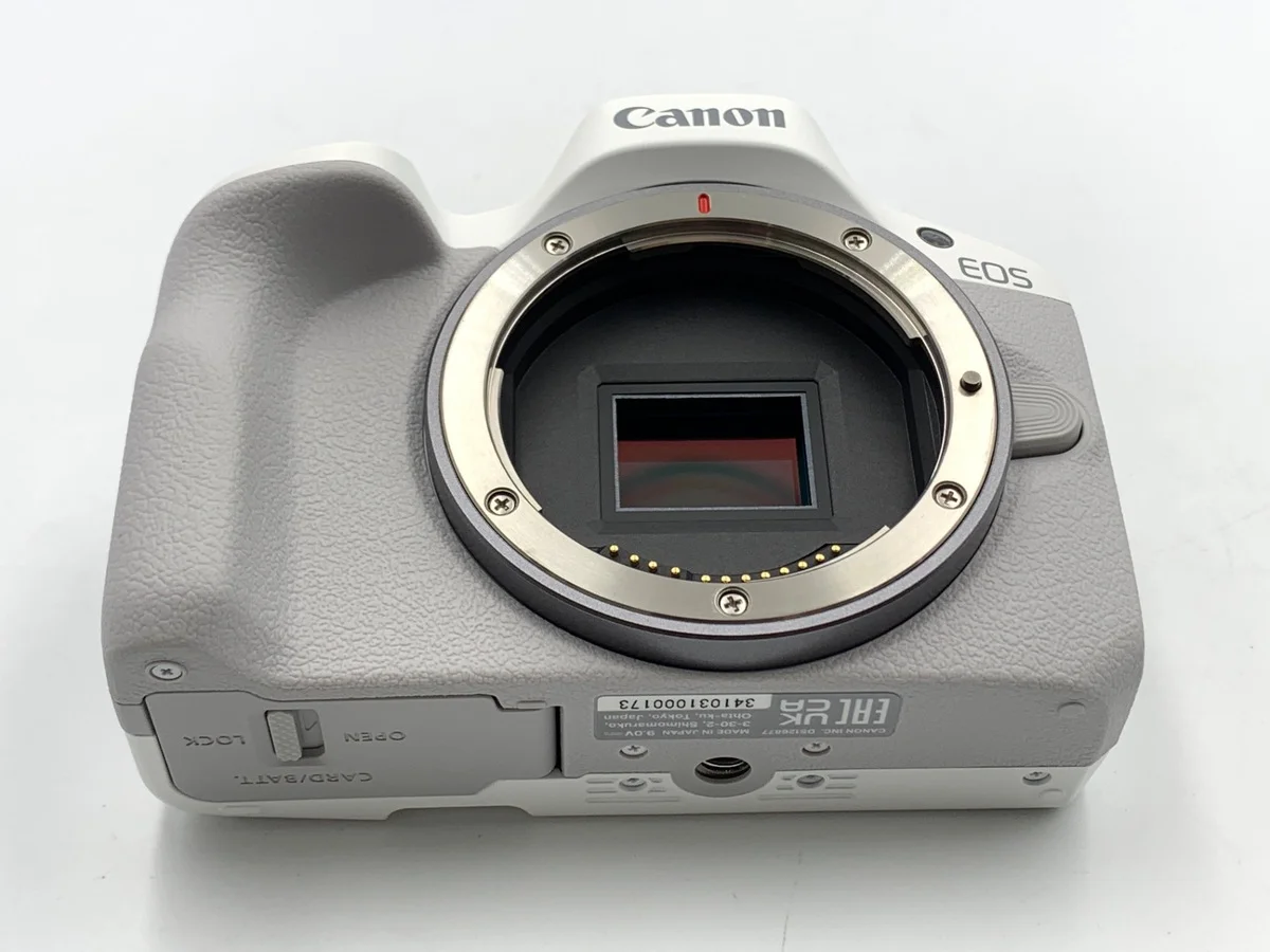 Canon EOS R50 - Thumbnail 3