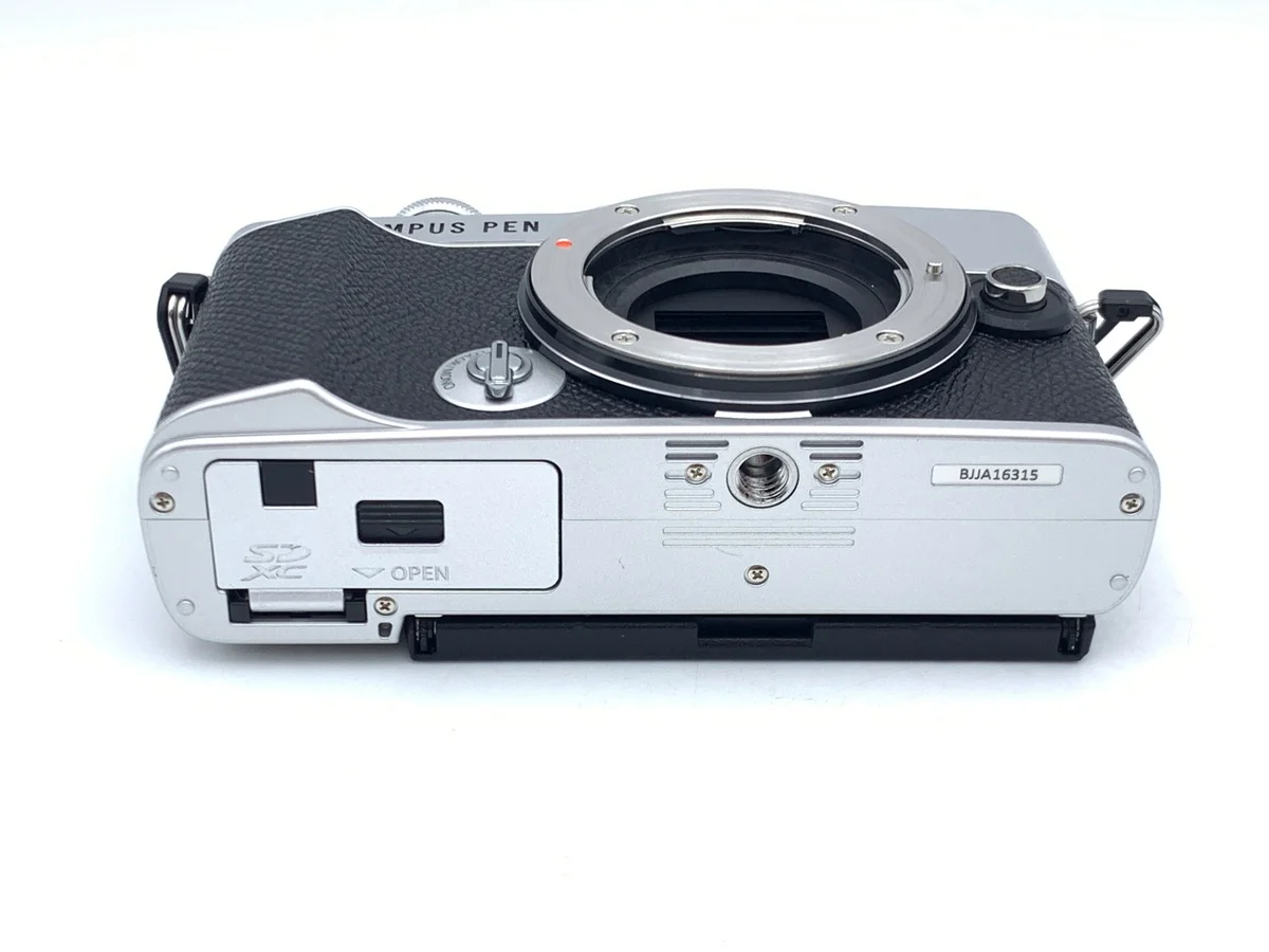 Olympus PEN E-P7 - Thumbnail 3