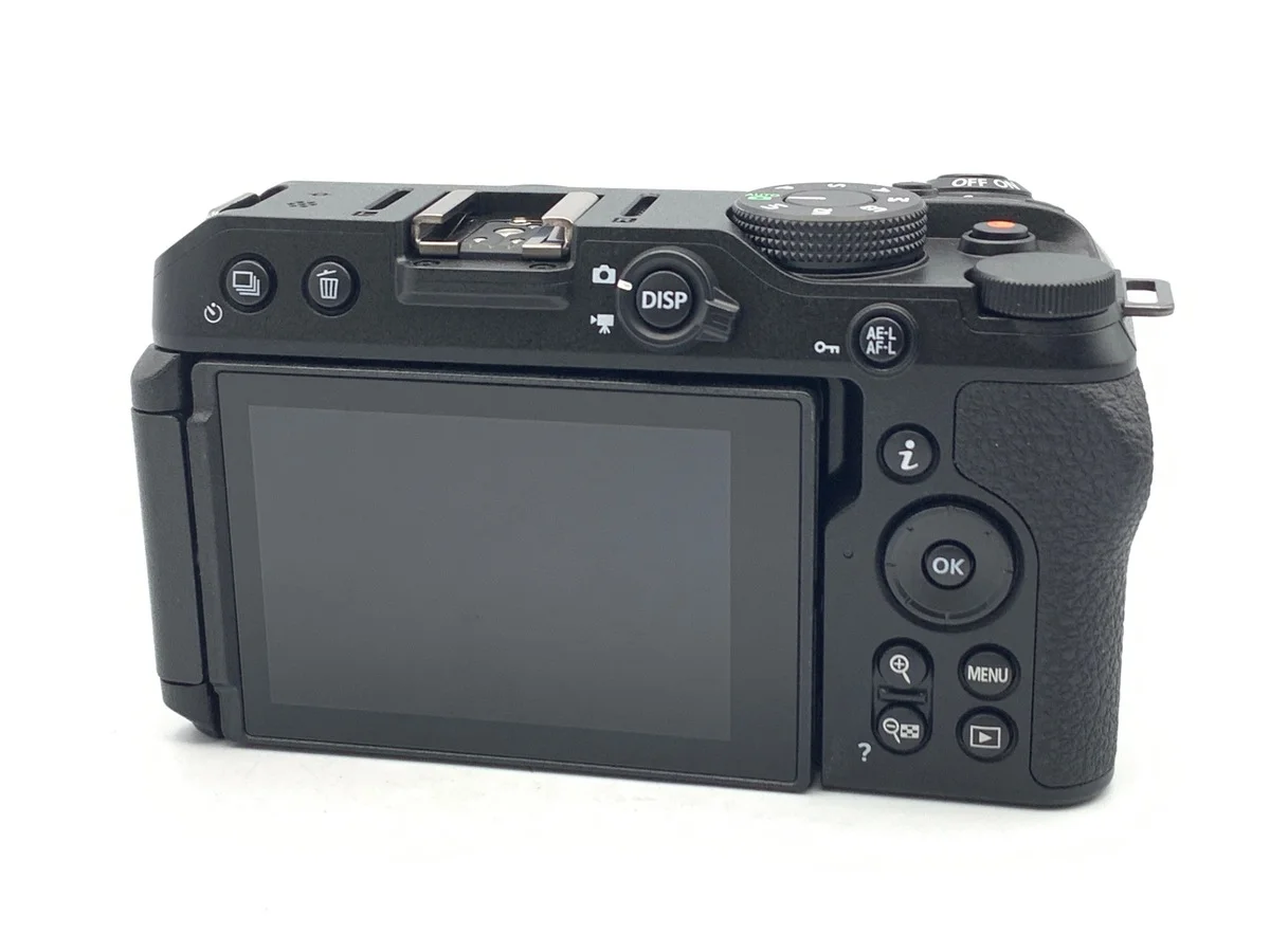 Nikon Z30 - Thumbnail 2