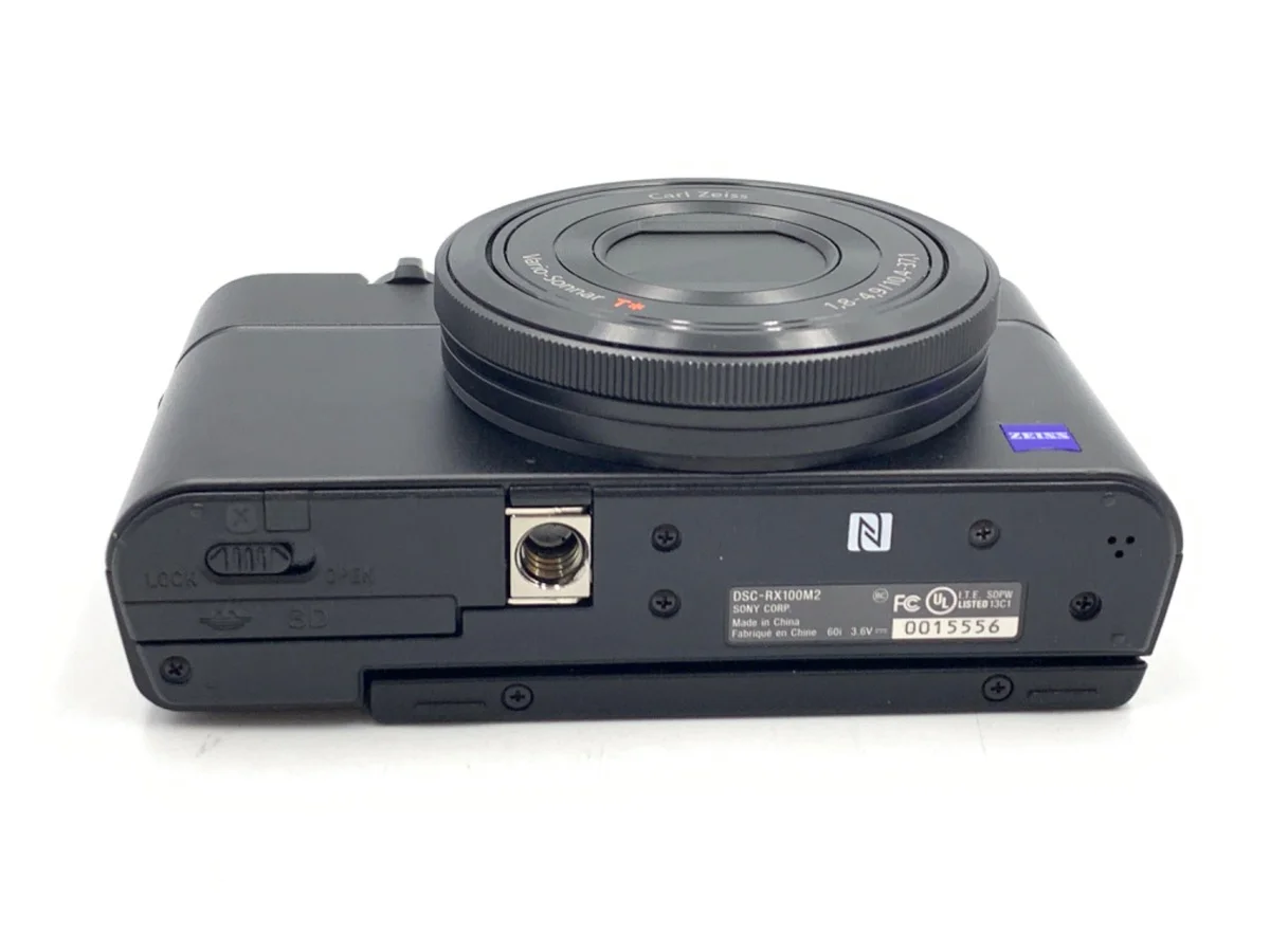 Sony Cyber-shot DSC-RX100M2 - Thumbnail 3