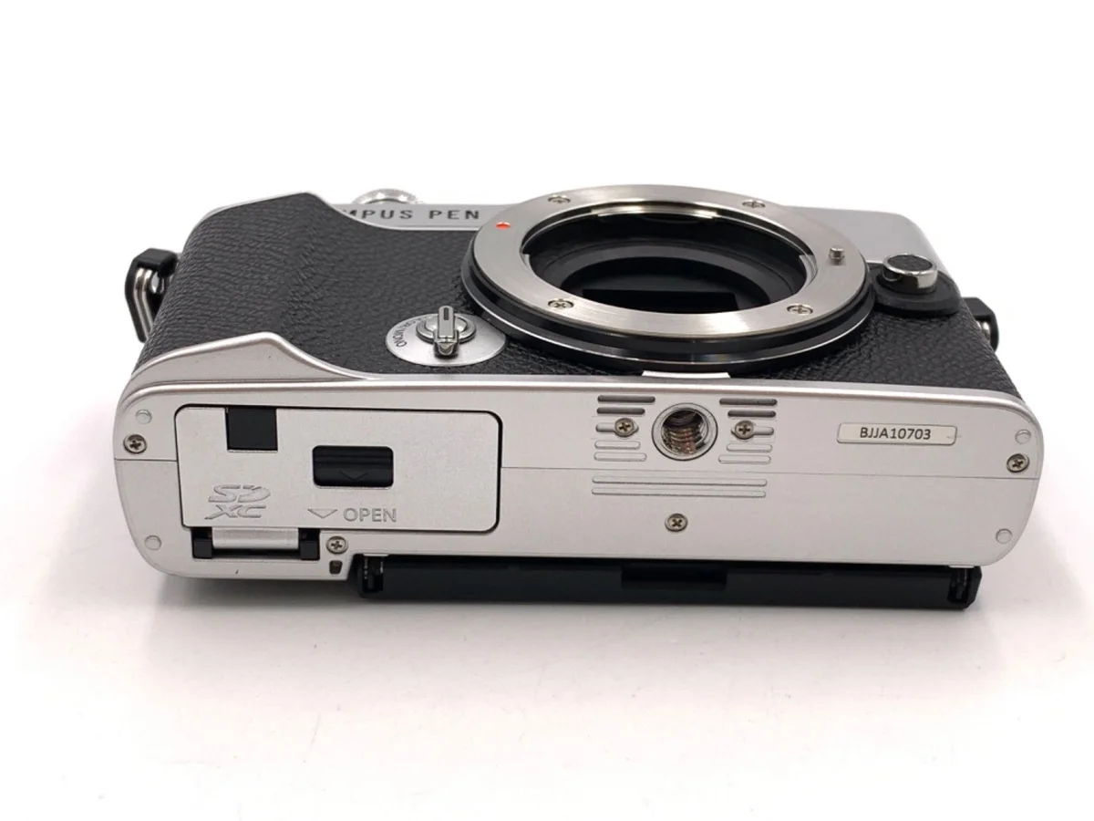 Olympus PEN E-P7 - Thumbnail 3