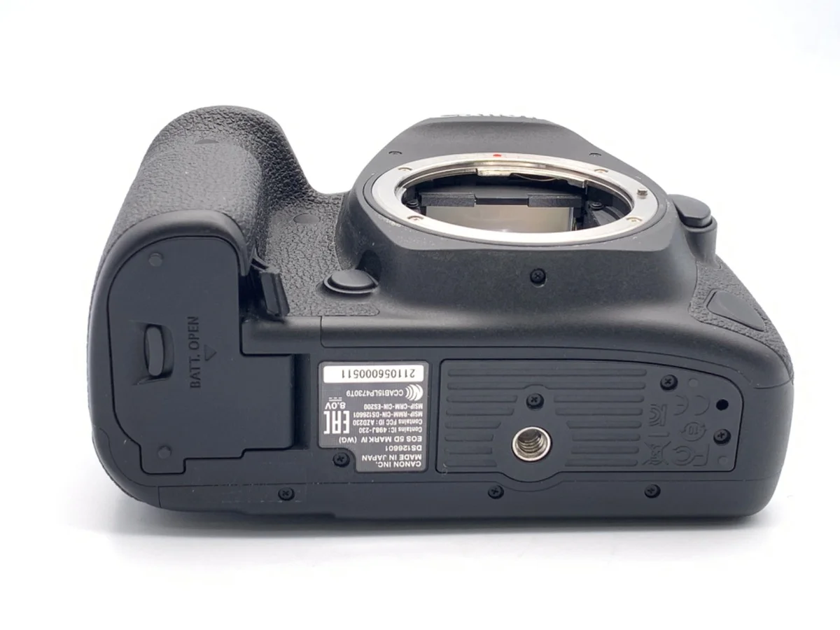 Canon EOS 5D Mark IV - Thumbnail 3