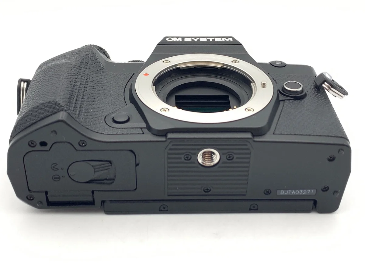 Olympus OM SYSTEM OM-5 Mark II - Thumbnail 3