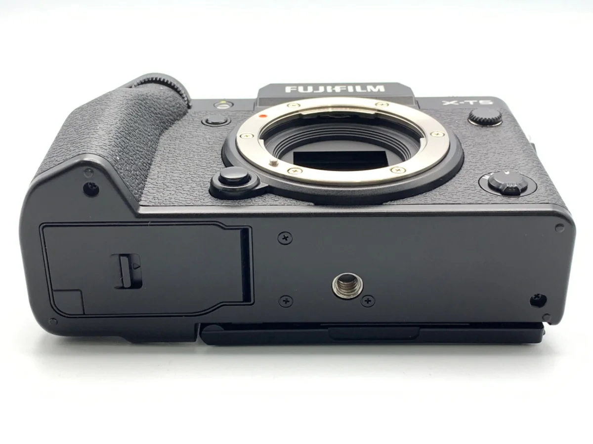 Fujifilm X-T5 JP - Thumbnail 3