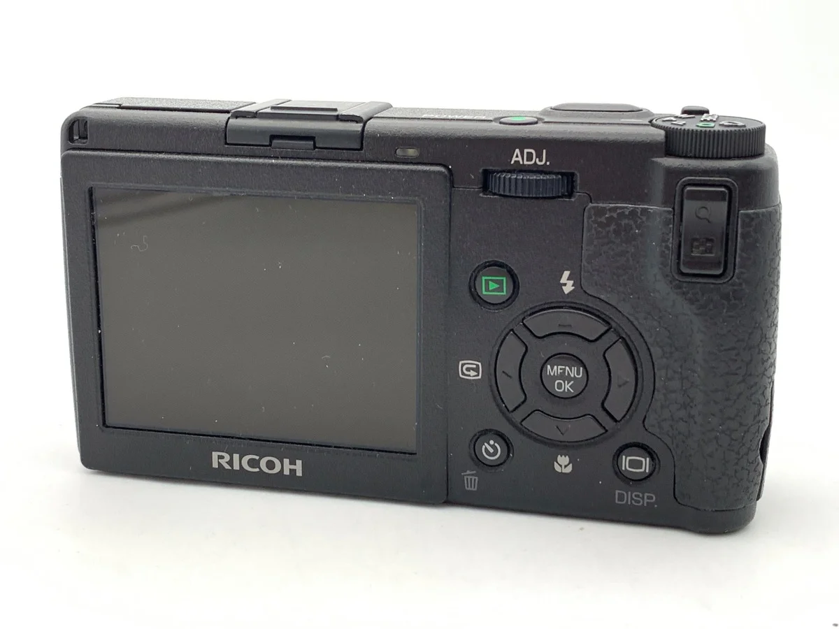 Ricoh GR DIGITAL - Thumbnail 2