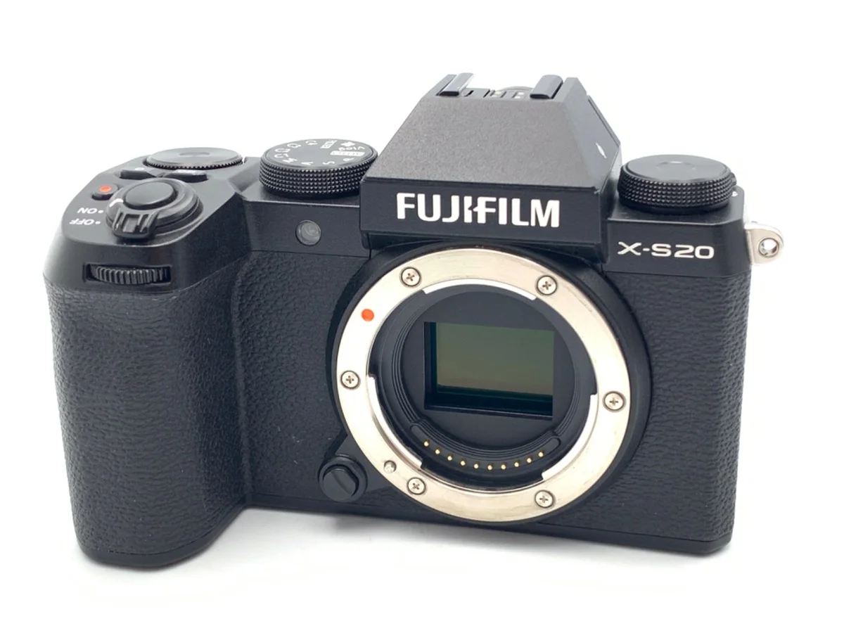 Fujifilm X-S20