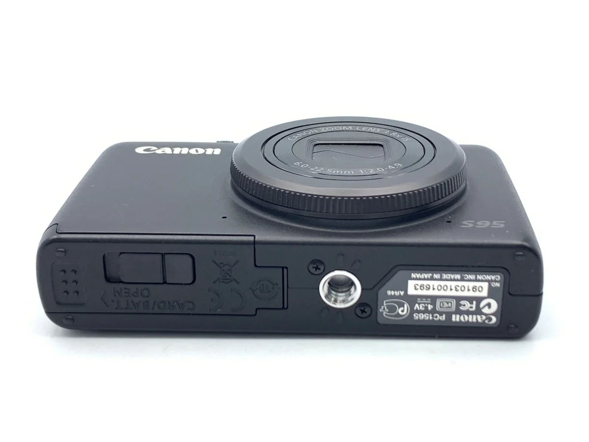 Canon PowerShot S95 - Thumbnail 3