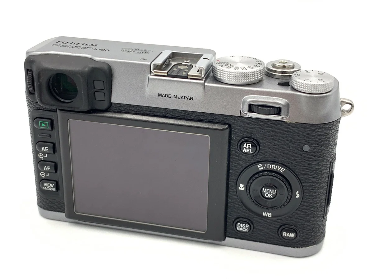 Fujifilm FinePix X100 - 縮圖 2