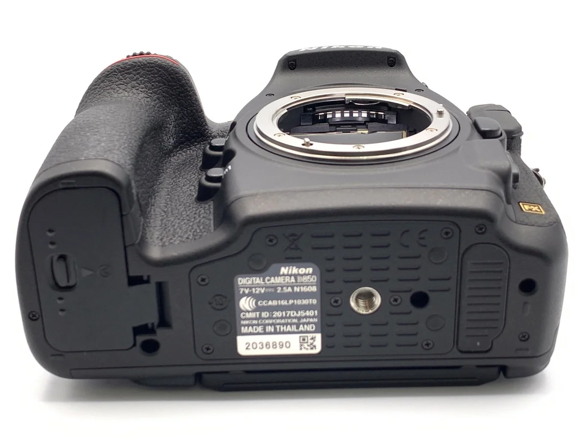 Nikon D850 - Thumbnail 3