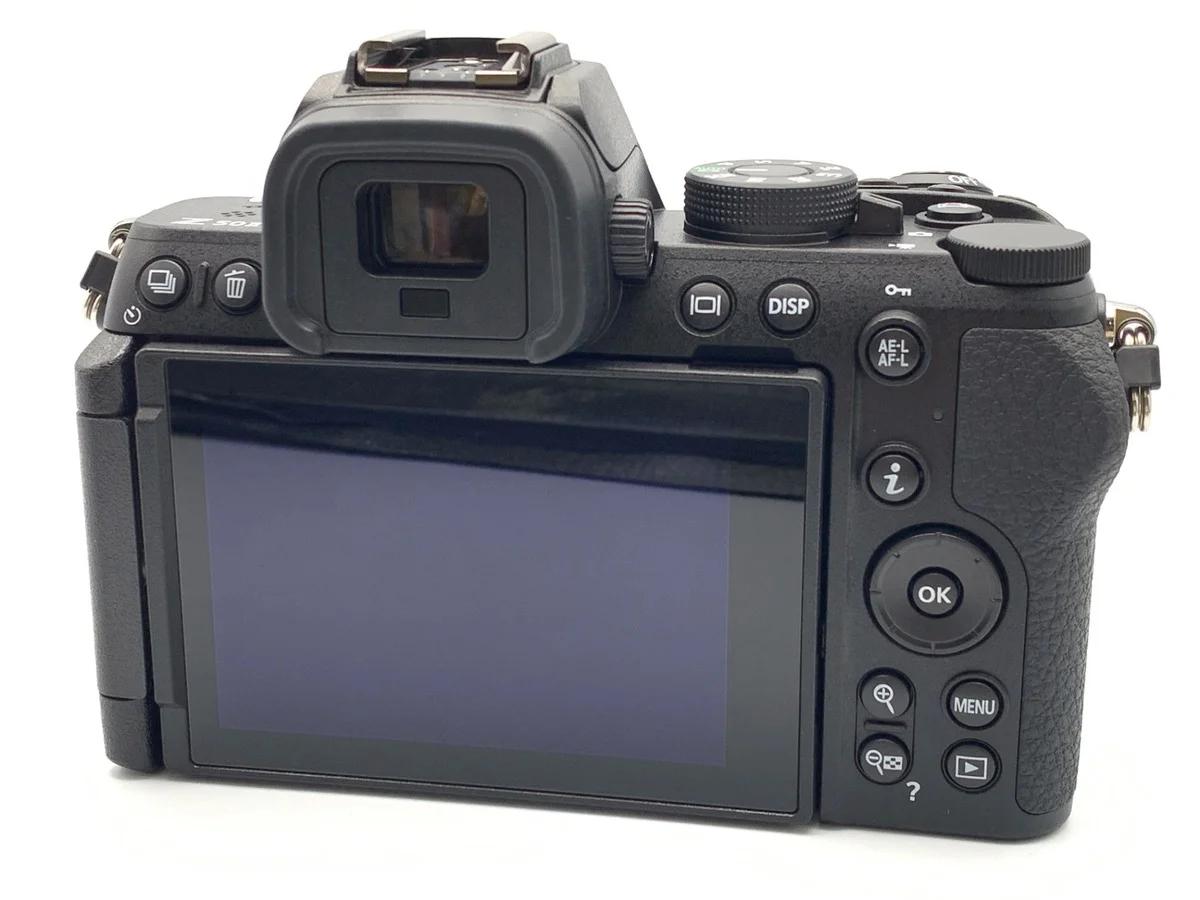 Nikon Z50II - Thumbnail 2