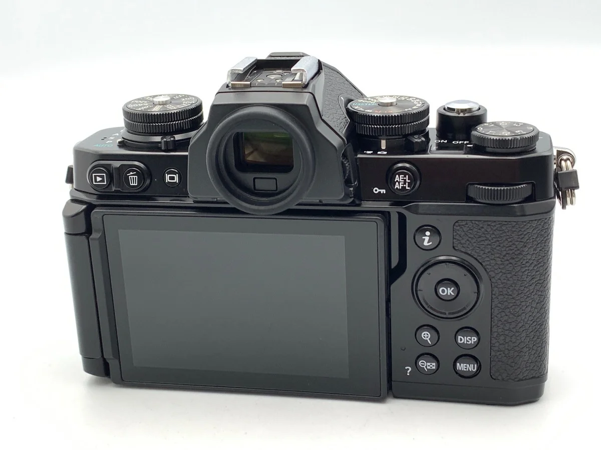 Nikon Zfc - Thumbnail 2