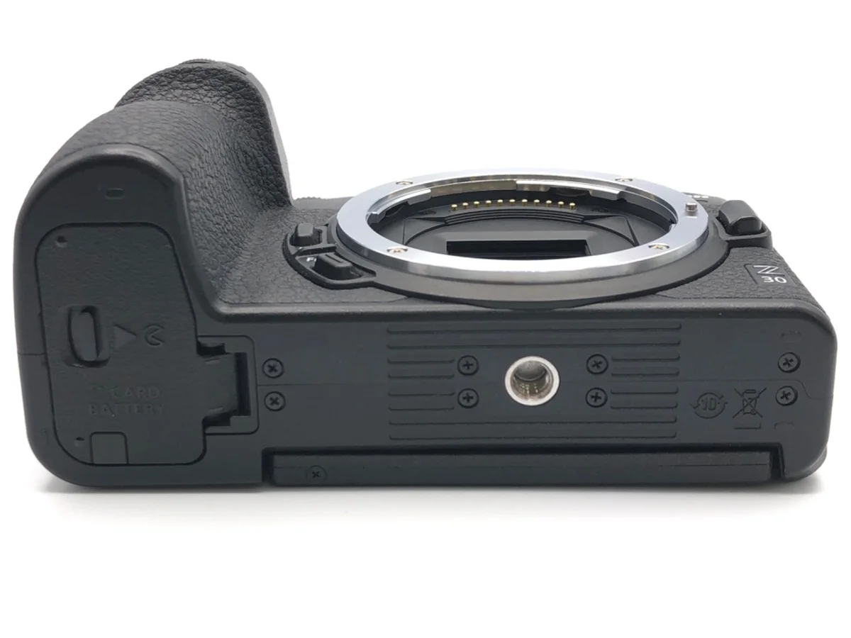 Nikon Z30 - Thumbnail 3