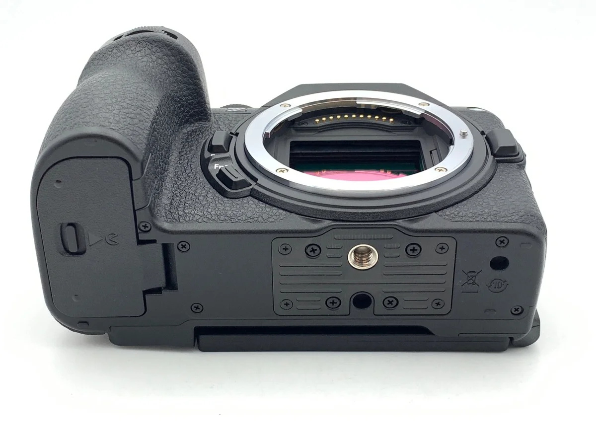 Nikon Z5II - Thumbnail 3