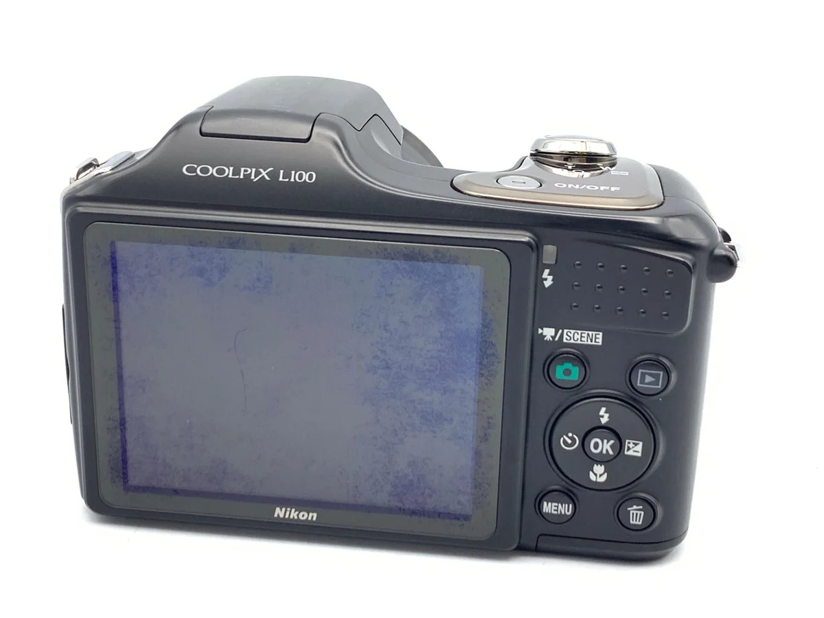 Nikon COOLPIX L100 - Thumbnail 2