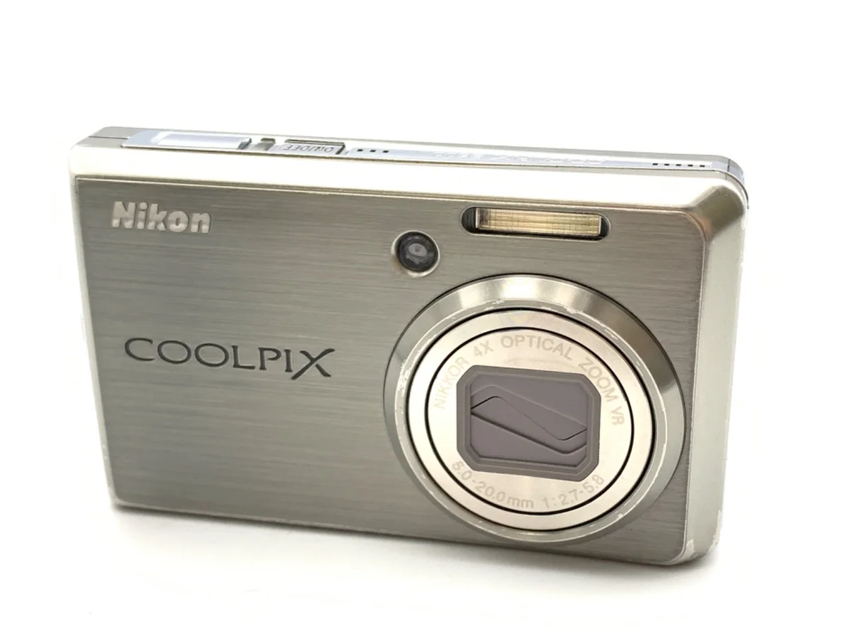 Nikon COOLPIX S600