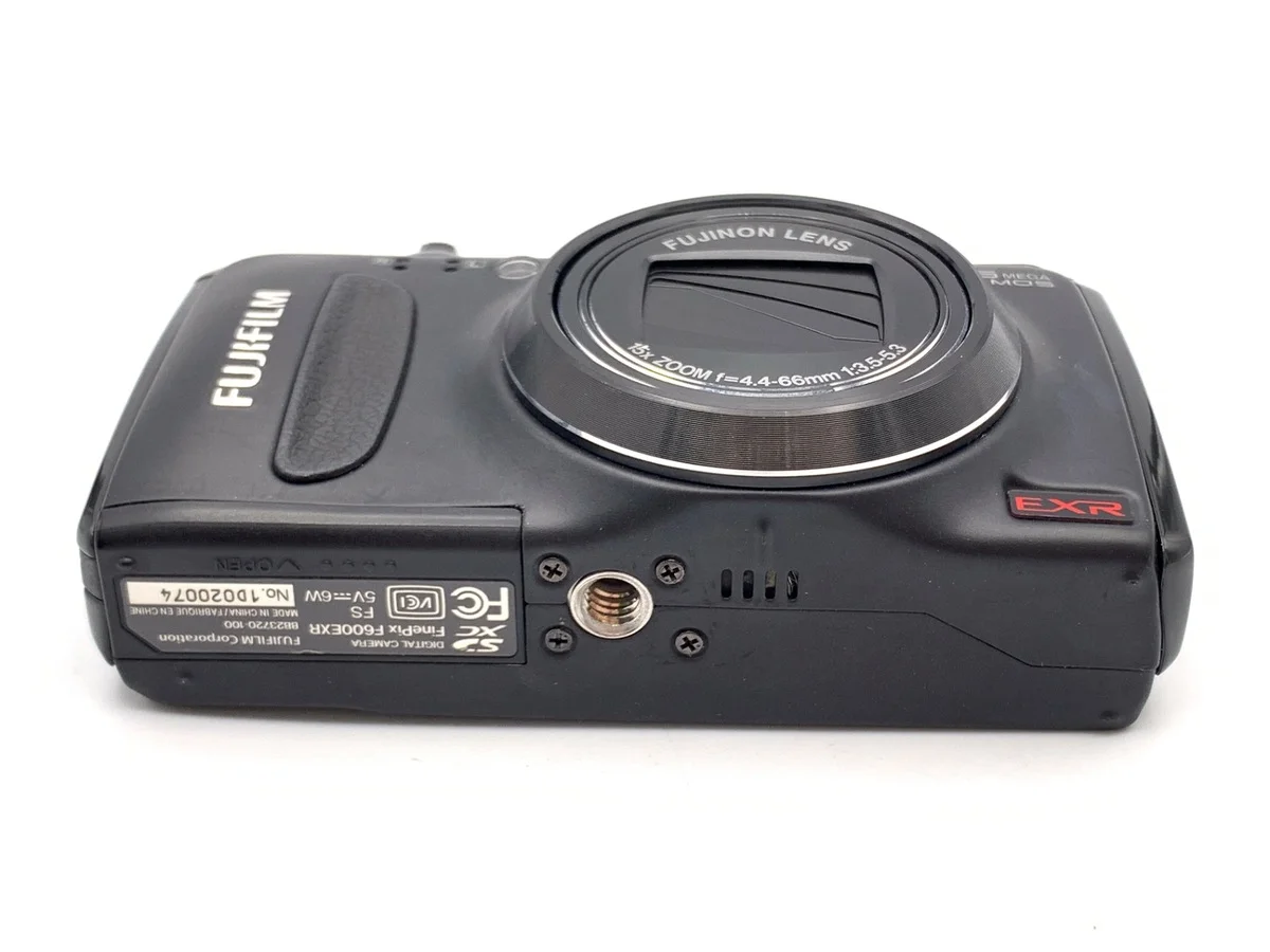 Fujifilm FinePix F600EXR - Thumbnail 3