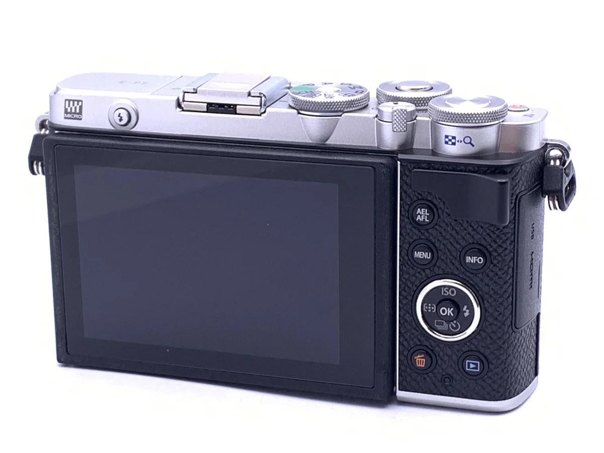 Olympus PEN E-P7 - Thumbnail 2