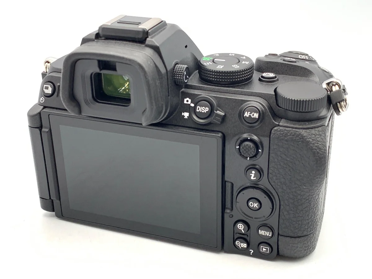 Nikon Z5II - Thumbnail 2