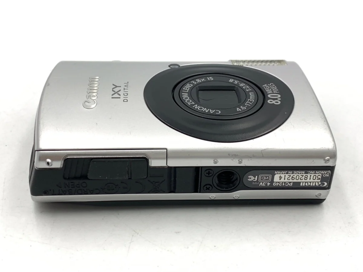 Canon IXY DIGITAL 910IS - Thumbnail 3