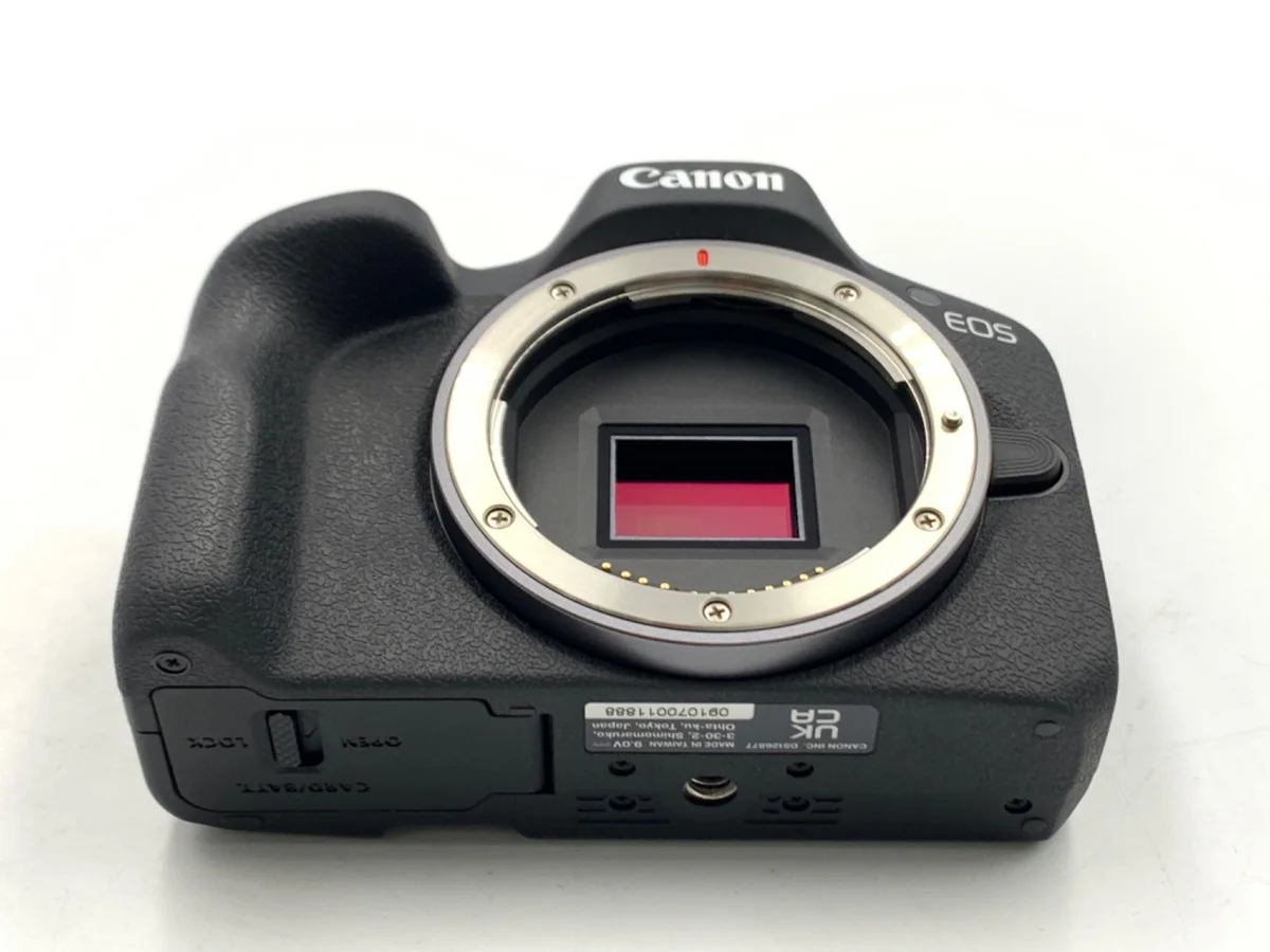 Canon EOS R50 - Thumbnail 3
