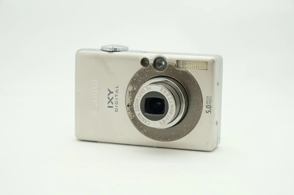 Canon IXY DIGITAL 55