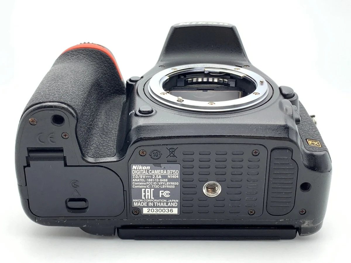 Nikon D750 - Thumbnail 3