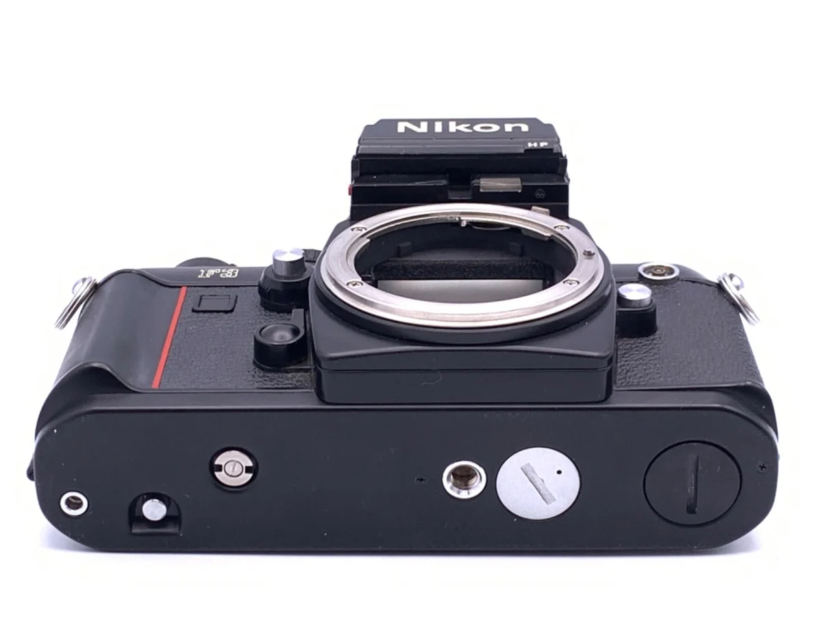 Nikon F3 P ( ) - Thumbnail 3
