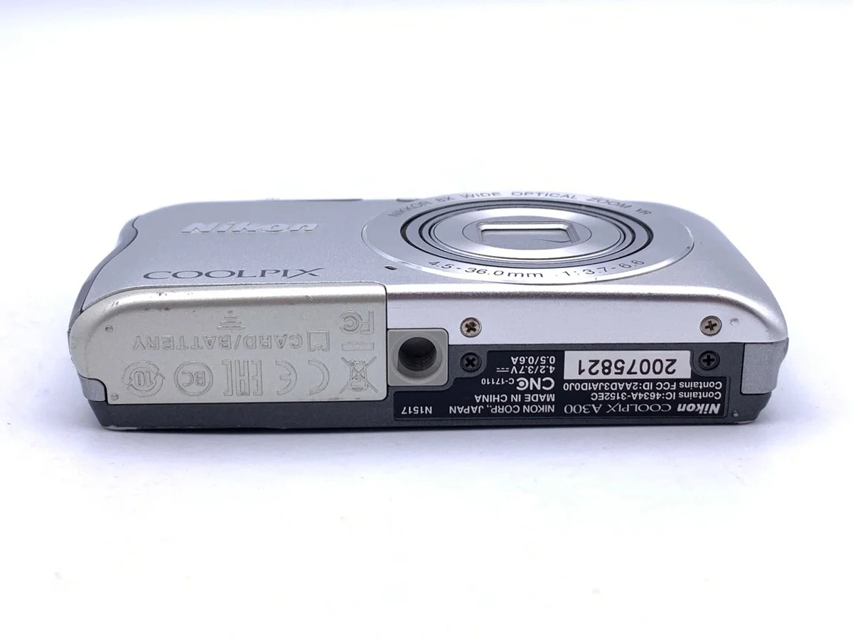 Nikon COOLPIX S3700SL - Thumbnail 3