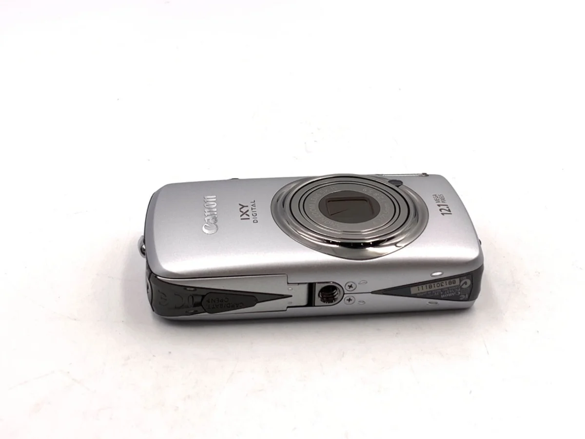 Canon IXY DIGITAL 930IS - Thumbnail 3