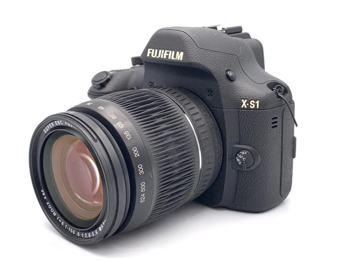 Fujifilm X-S1
