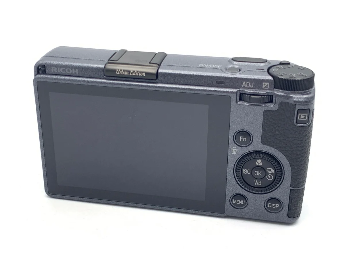 Ricoh GR IIIx Urban Edition Special Limited Kit - Thumbnail 2
