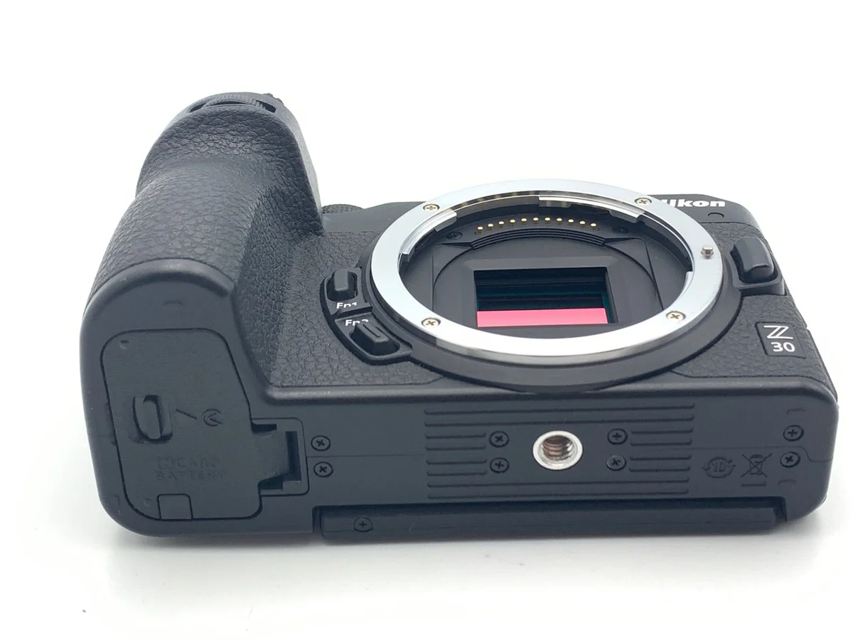 Nikon Z30 - Thumbnail 3