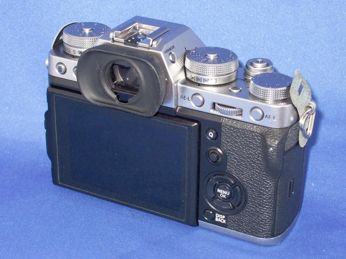 Fujifilm X-T3 - Thumbnail 2