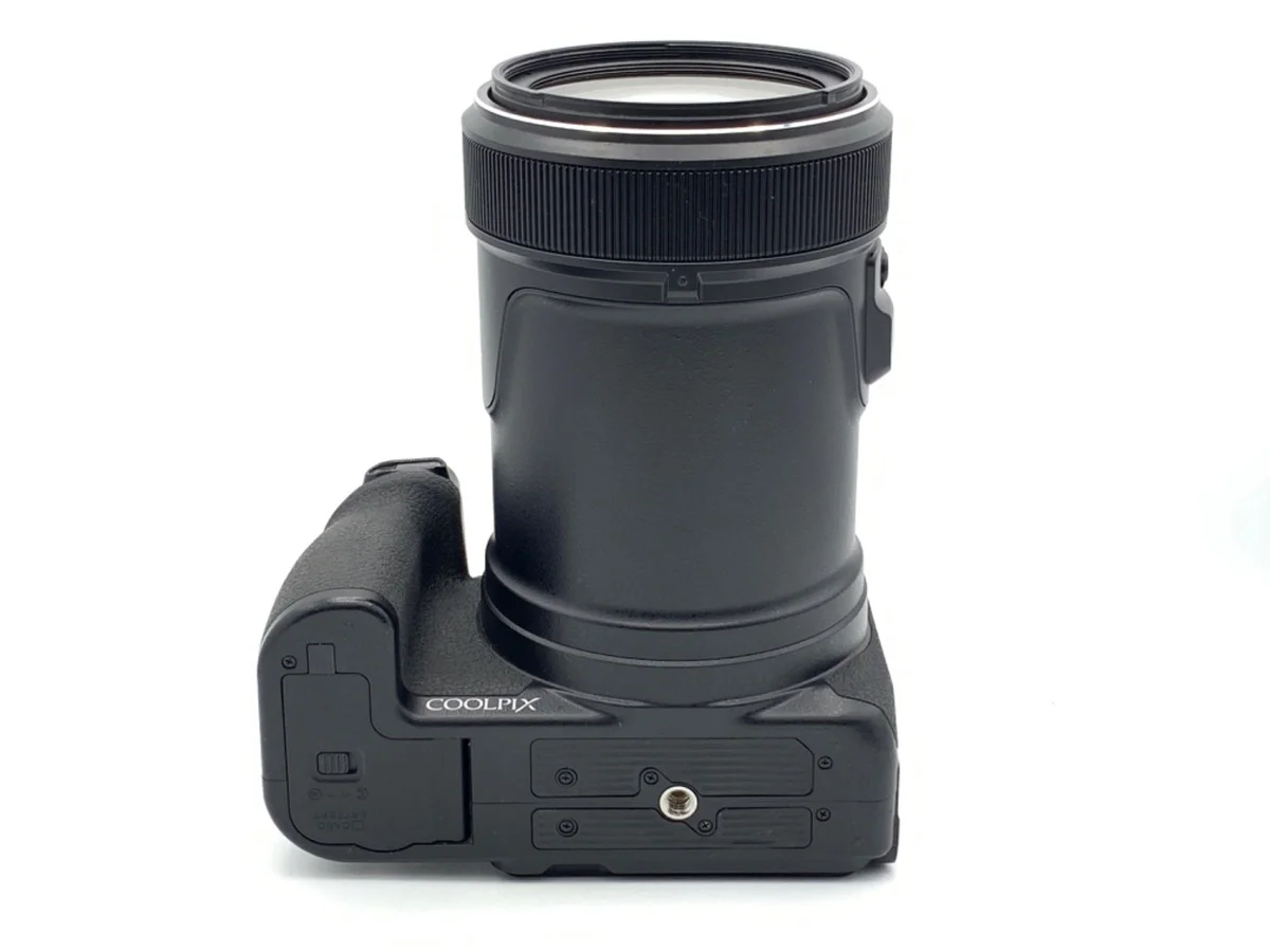 Nikon COOLPIX P1000 - Thumbnail 3