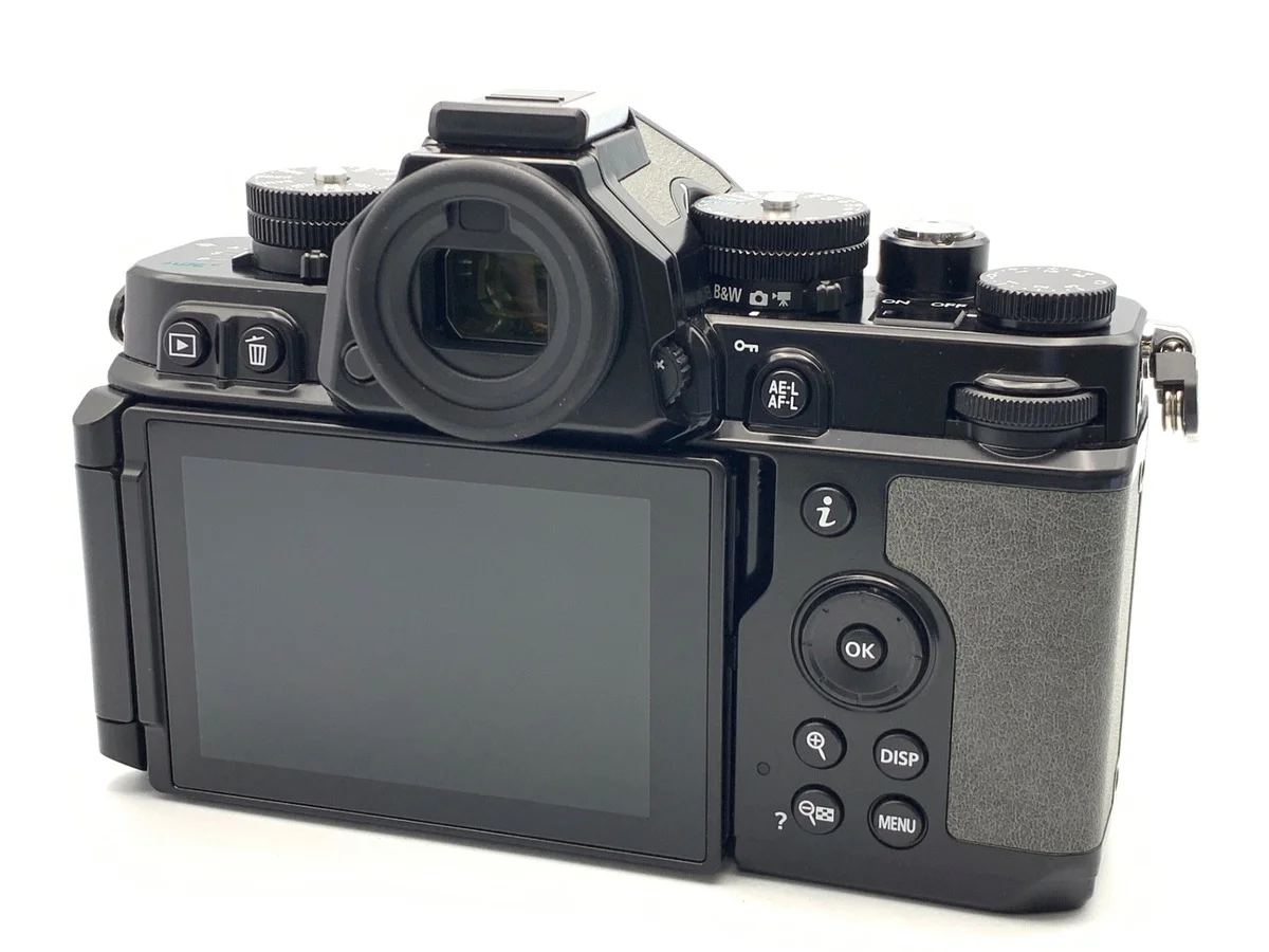 Nikon Zf - Thumbnail 2