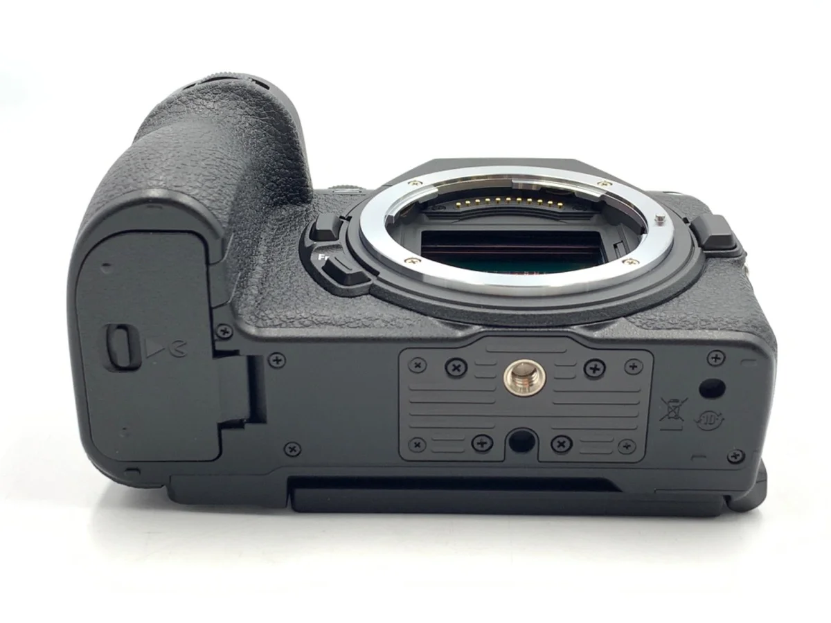 Nikon Z5II - Thumbnail 3