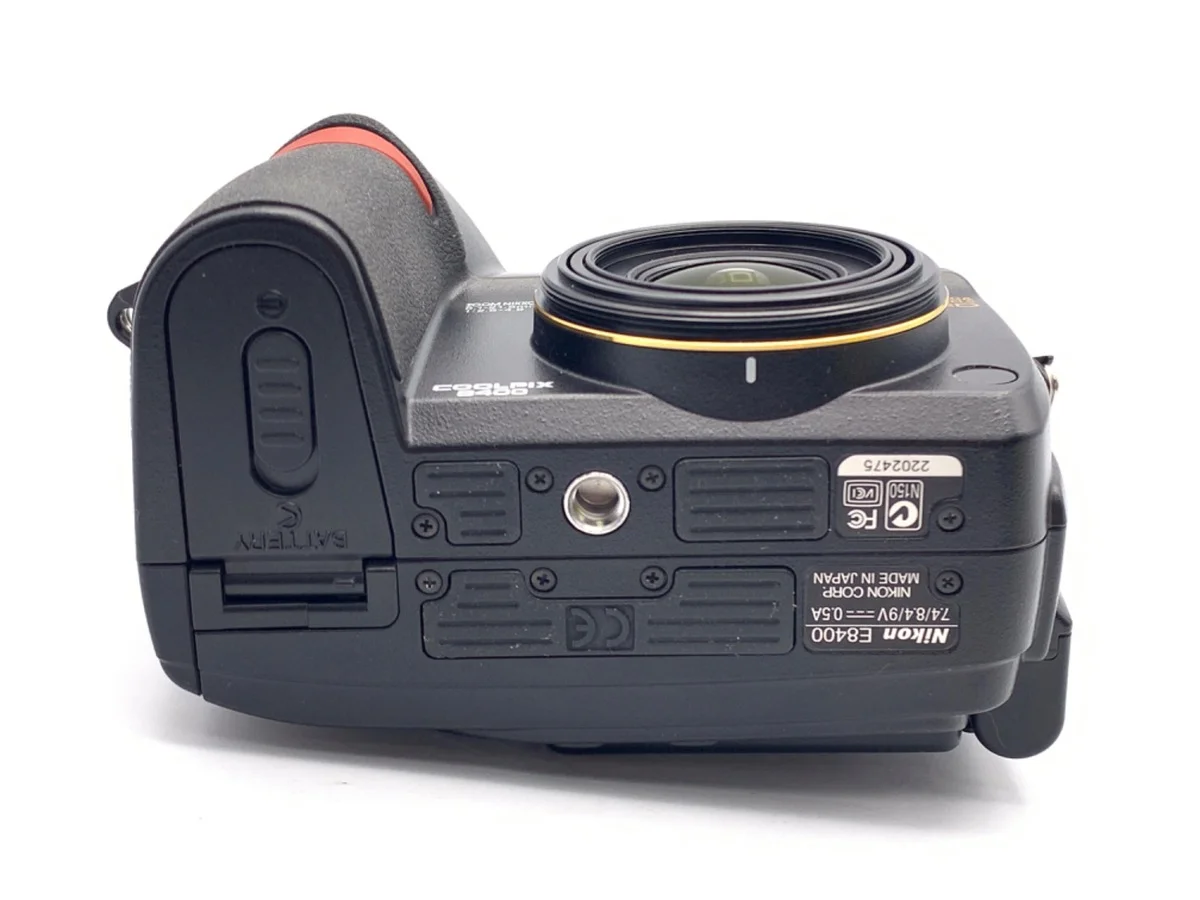 Nikon COOLPIX 8400 800 - Thumbnail 3
