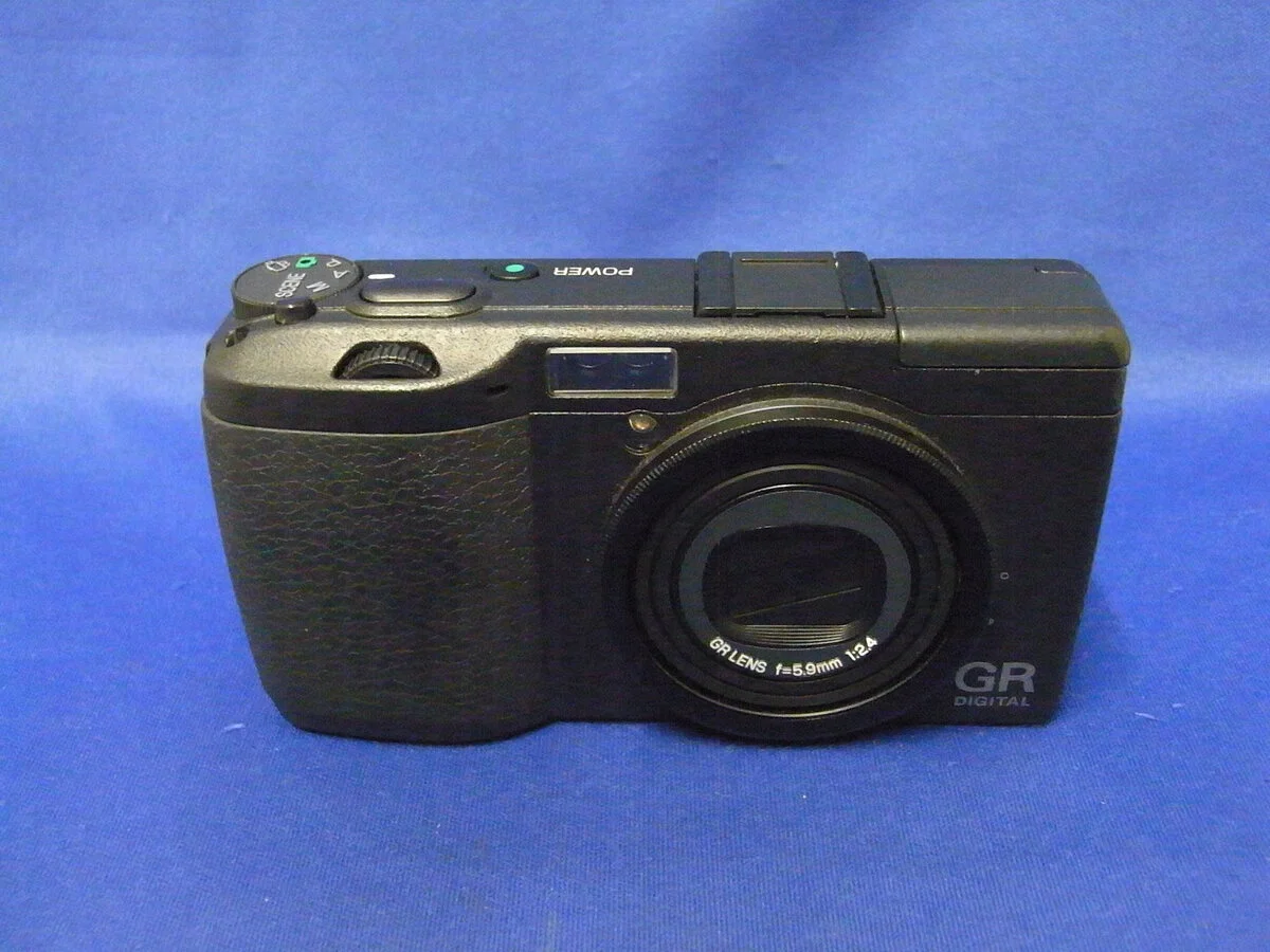 Ricoh GR DIGITAL