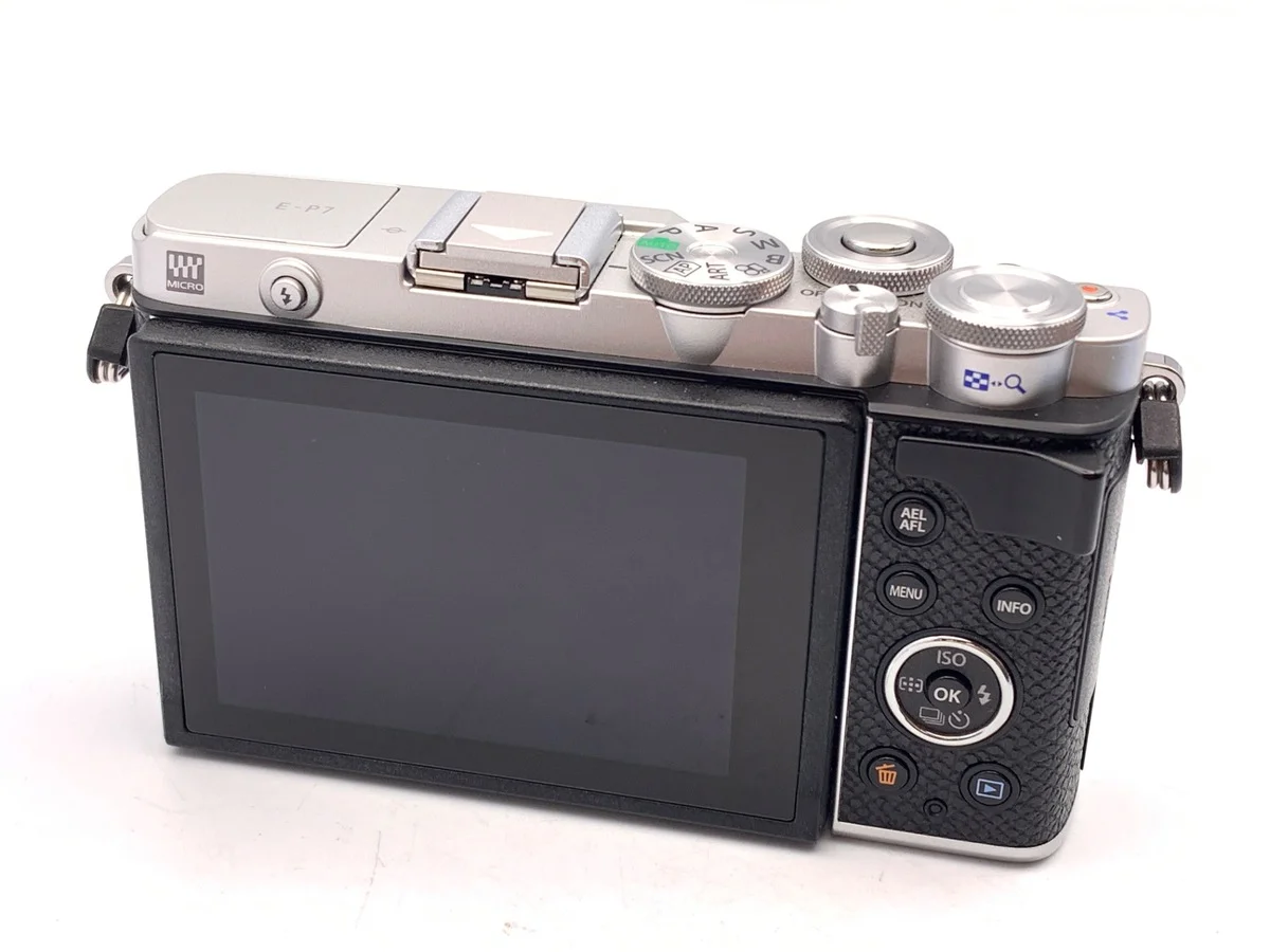 Olympus PEN E-P7 - Thumbnail 2