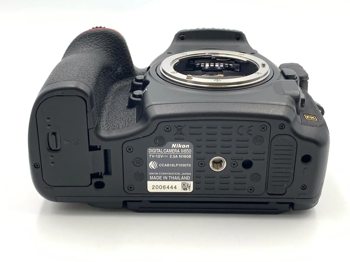 Nikon D850 - Thumbnail 3