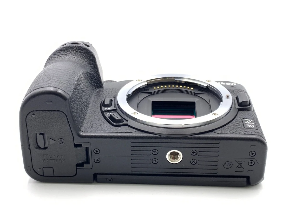 Nikon Z30 - Thumbnail 3