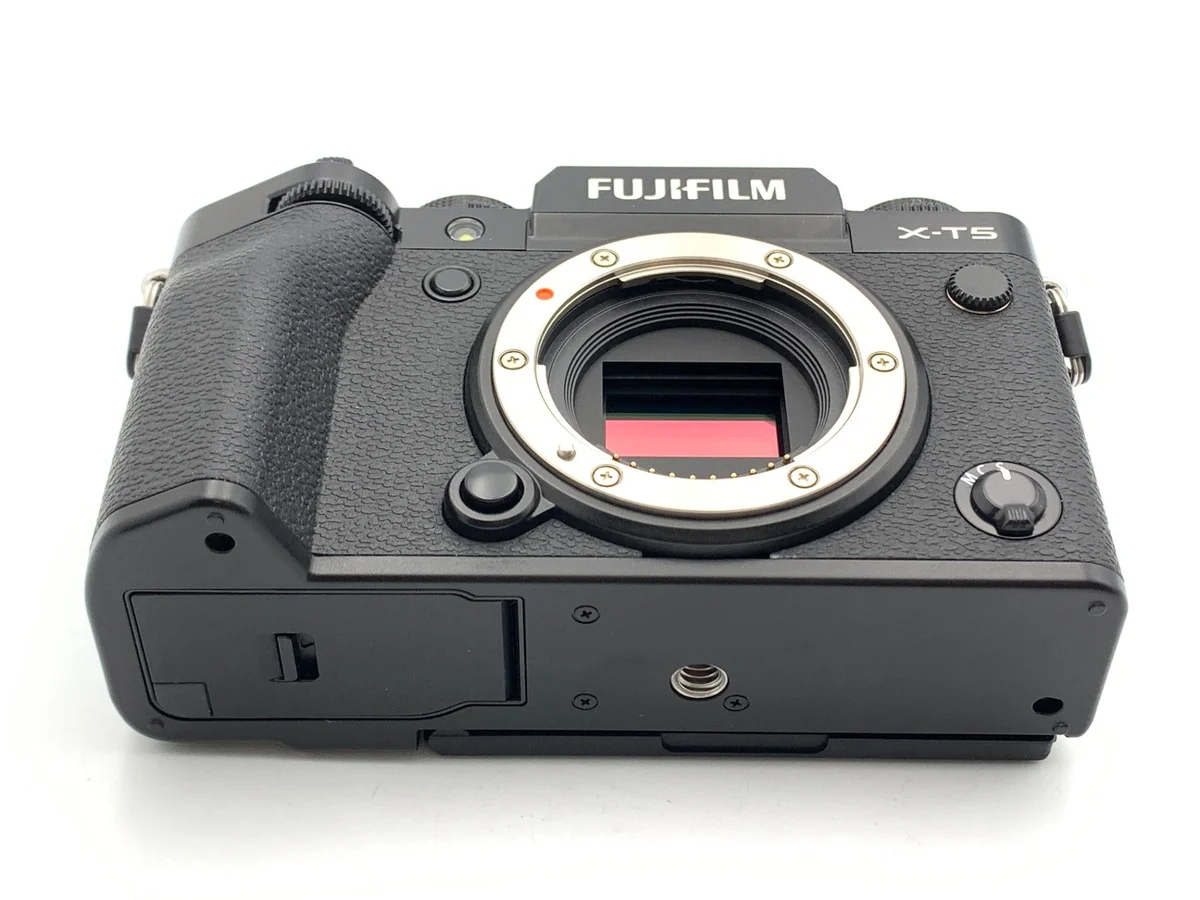 Fujifilm X-T5 - Thumbnail 3