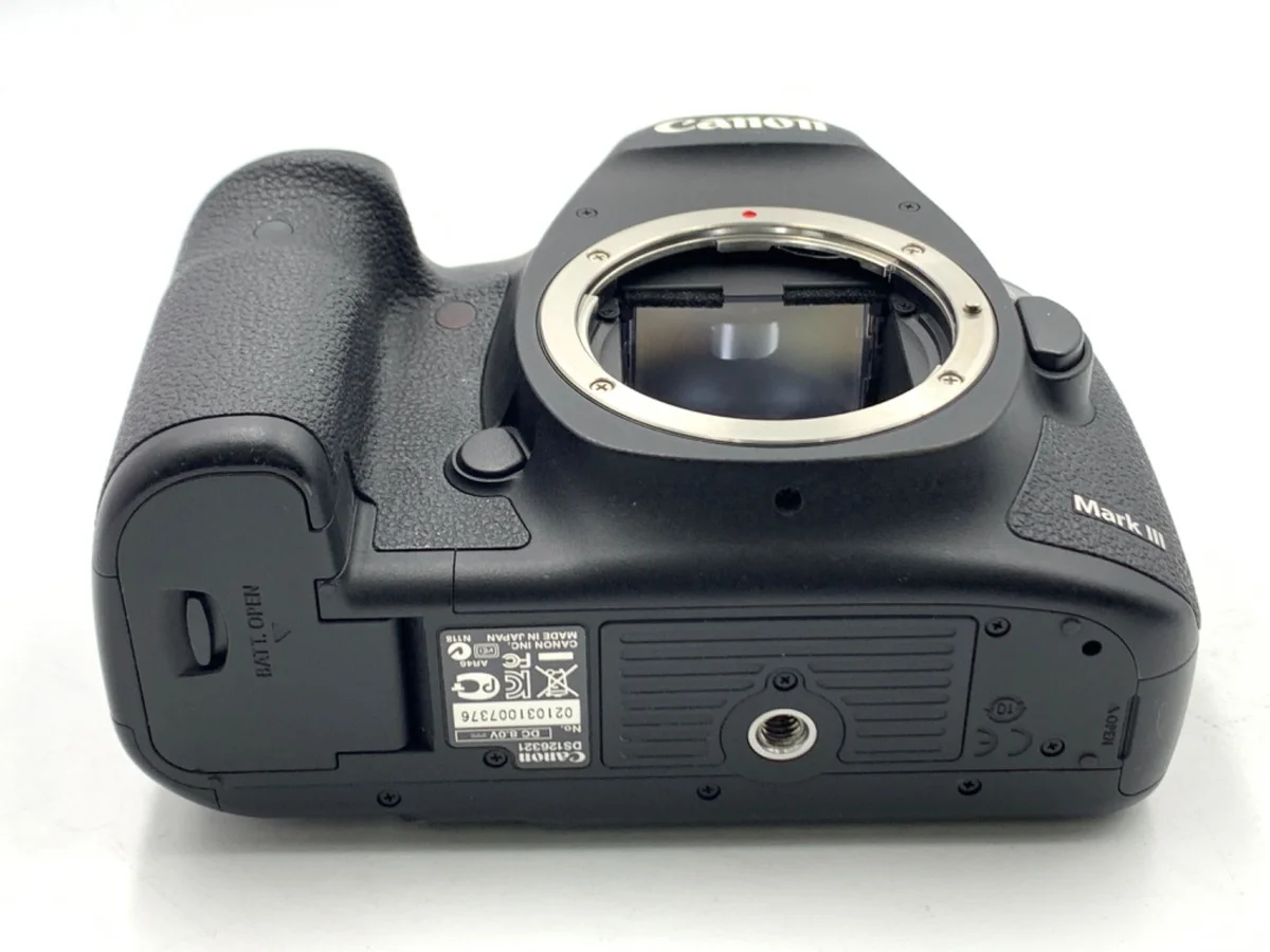 Canon EOS 5D MarkIII - Thumbnail 3