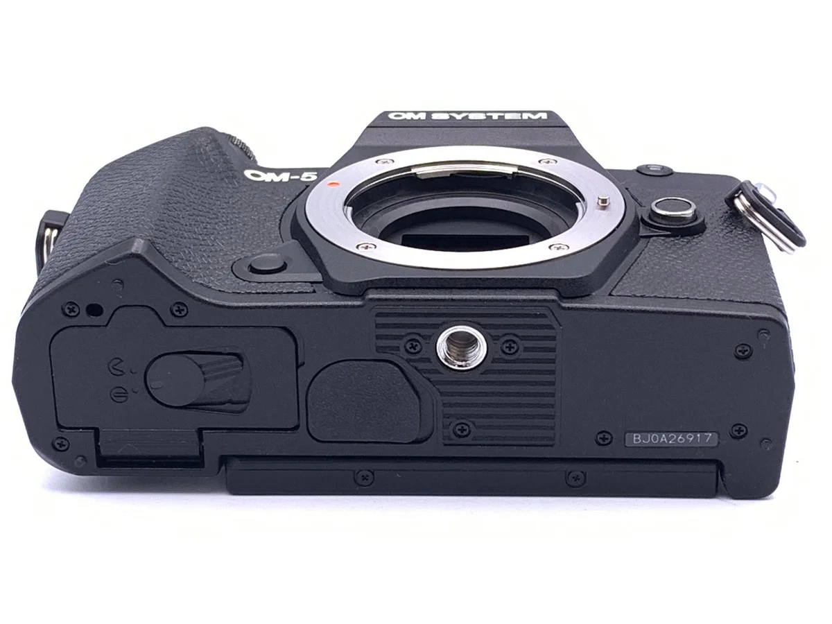 Olympus OM SYSTEM OM-5 - Thumbnail 3