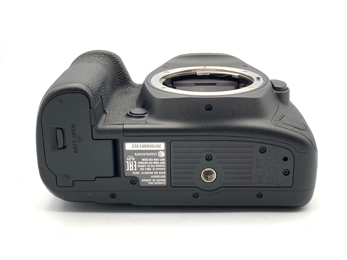 Canon EOS 5D Mark IV - Thumbnail 3