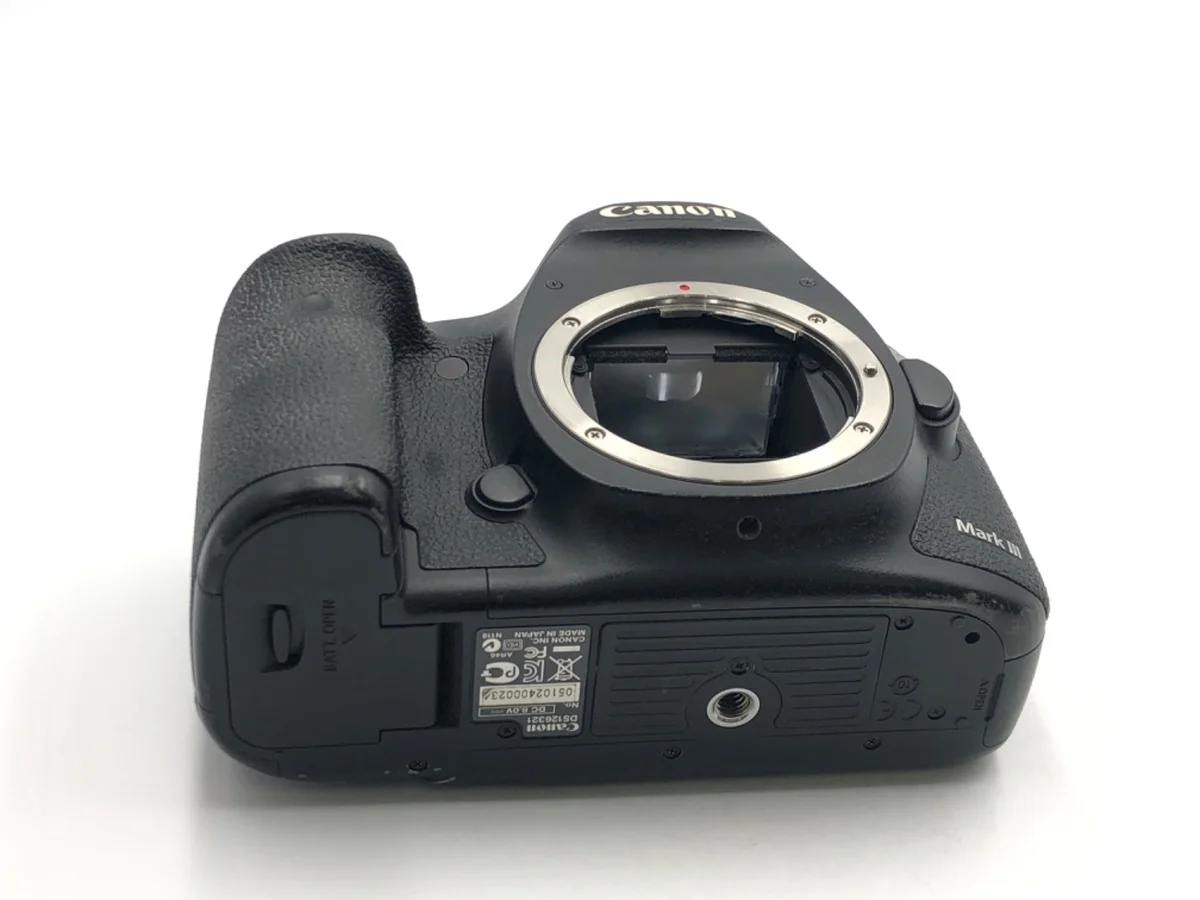 Canon EOS 5D MarkIII - Thumbnail 3